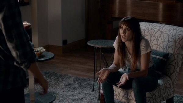 Pretty_Little_Liars_S07E20E21_WEB-DL_720p_DUAL_WWW_COMANDOTORRENTS_COM_2881.jpg
