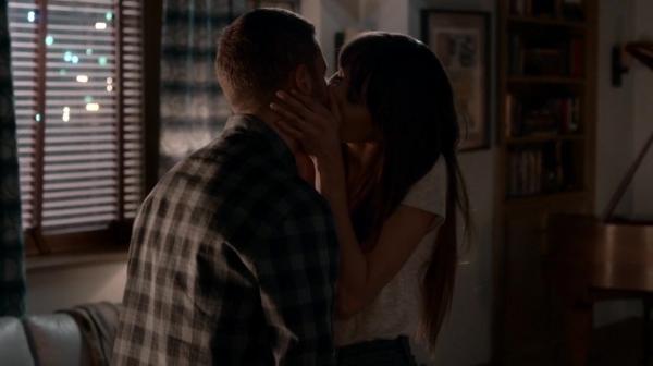 Pretty_Little_Liars_S07E20E21_WEB-DL_720p_DUAL_WWW_COMANDOTORRENTS_COM_2937.jpg