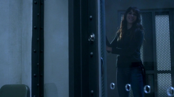Pretty_Little_Liars_S07E20E21_WEB-DL_720p_DUAL_WWW_COMANDOTORRENTS_COM_3033.jpg