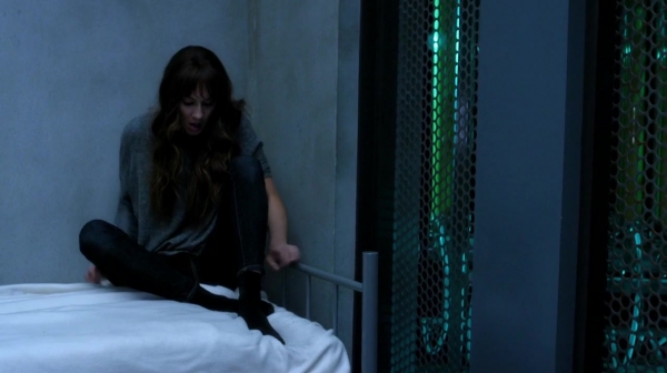 Pretty_Little_Liars_S07E20E21_WEB-DL_720p_DUAL_WWW_COMANDOTORRENTS_COM_3037.jpg