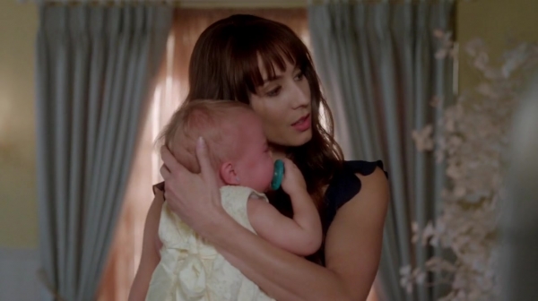 Pretty_Little_Liars_S07E20E21_WEB-DL_720p_DUAL_WWW_COMANDOTORRENTS_COM_3142.jpg