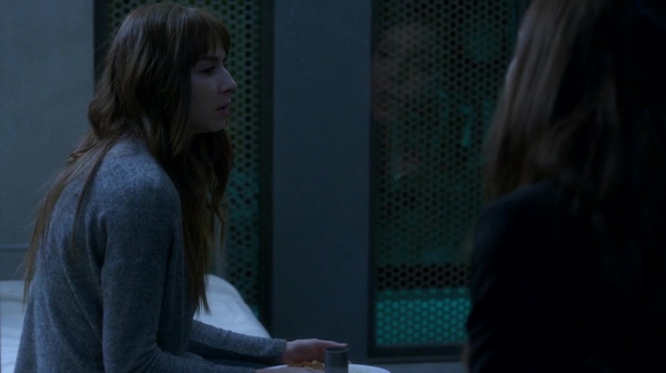 Pretty_Little_Liars_S07E20E21_WEB-DL_720p_DUAL_WWW_COMANDOTORRENTS_COM_3249.jpg