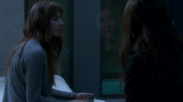 Pretty_Little_Liars_S07E20E21_WEB-DL_720p_DUAL_WWW_COMANDOTORRENTS_COM_3253.jpg