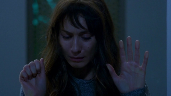 Pretty_Little_Liars_S07E20E21_WEB-DL_720p_DUAL_WWW_COMANDOTORRENTS_COM_3410.jpg
