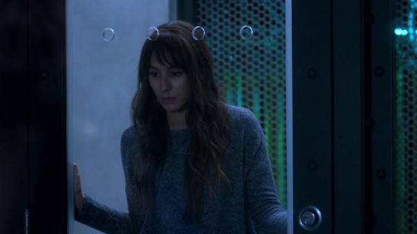Pretty_Little_Liars_S07E20E21_WEB-DL_720p_DUAL_WWW_COMANDOTORRENTS_COM_3530.jpg