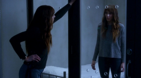 Pretty_Little_Liars_S07E20E21_WEB-DL_720p_DUAL_WWW_COMANDOTORRENTS_COM_3629.jpg
