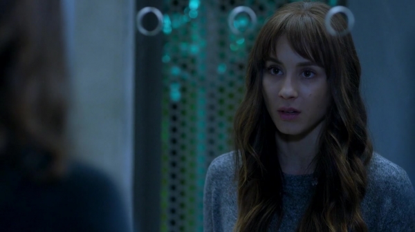 Pretty_Little_Liars_S07E20E21_WEB-DL_720p_DUAL_WWW_COMANDOTORRENTS_COM_3637.jpg