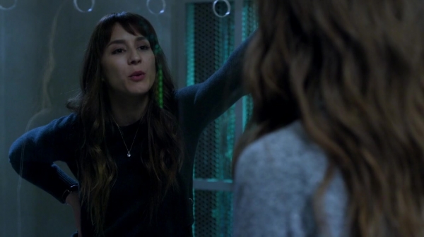 Pretty_Little_Liars_S07E20E21_WEB-DL_720p_DUAL_WWW_COMANDOTORRENTS_COM_3643.jpg