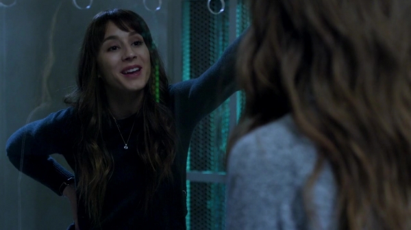 Pretty_Little_Liars_S07E20E21_WEB-DL_720p_DUAL_WWW_COMANDOTORRENTS_COM_3645.jpg