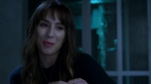 Pretty_Little_Liars_S07E20E21_WEB-DL_720p_DUAL_WWW_COMANDOTORRENTS_COM_3776.jpg