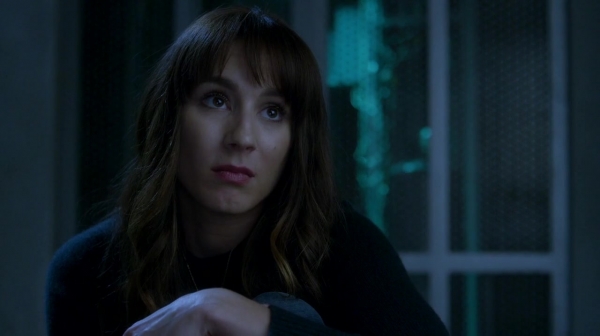 Pretty_Little_Liars_S07E20E21_WEB-DL_720p_DUAL_WWW_COMANDOTORRENTS_COM_3801.jpg