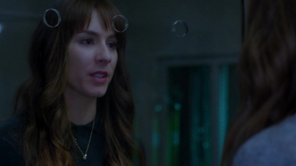 Pretty_Little_Liars_S07E20E21_WEB-DL_720p_DUAL_WWW_COMANDOTORRENTS_COM_3920.jpg