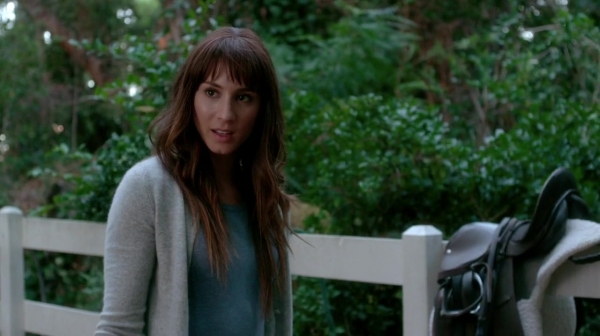 Pretty_Little_Liars_S07E20E21_WEB-DL_720p_DUAL_WWW_COMANDOTORRENTS_COM_4012.jpg