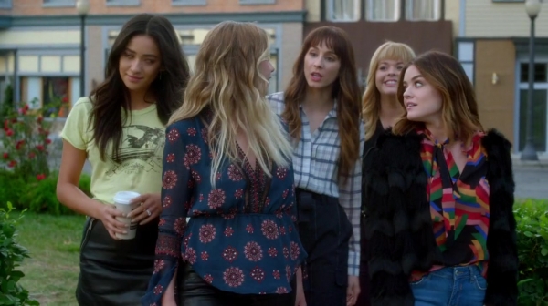 Pretty_Little_Liars_S07E20E21_WEB-DL_720p_DUAL_WWW_COMANDOTORRENTS_COM_4768.jpg