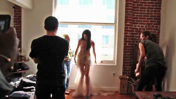 Schon21_presents___Behind_the_scenes_with_Troian_Bellisario_mp4__1_281329.jpg