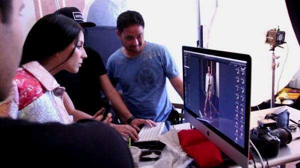 Schon21_presents___Behind_the_scenes_with_Troian_Bellisario_mp4__1_2816629.jpg