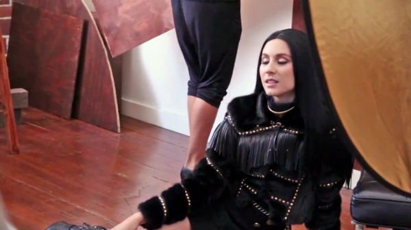 Schon21_presents___Behind_the_scenes_with_Troian_Bellisario_mp4__1_289429.jpg