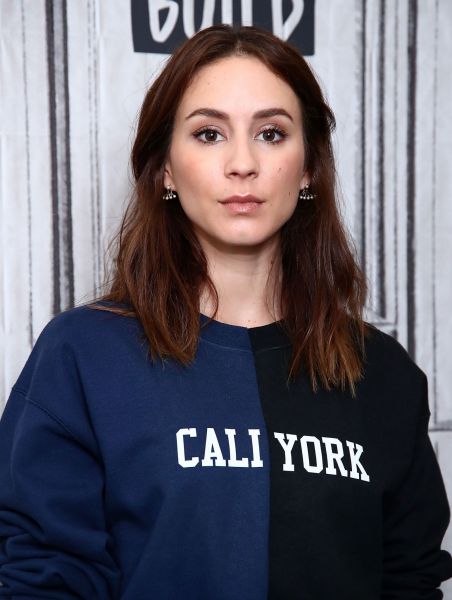HQ
