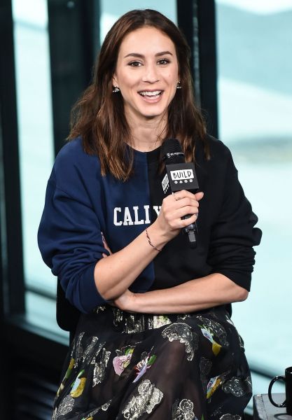 HQ
