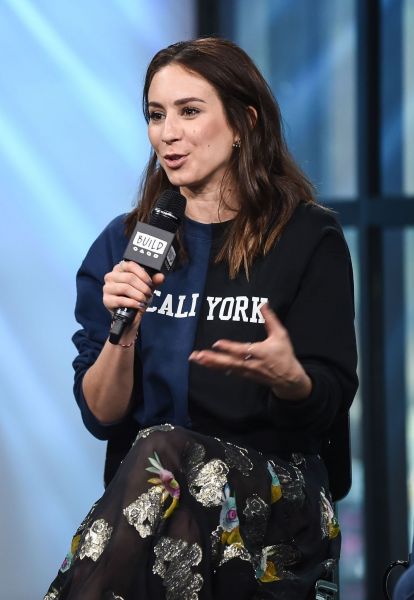 HQ
