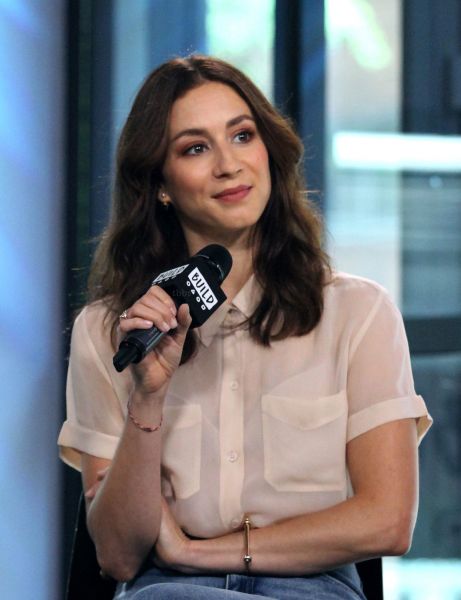 HQ
