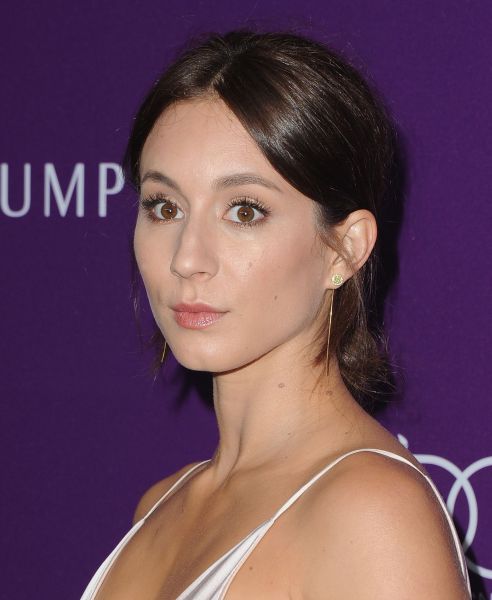 HQ
