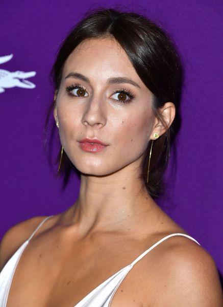 HQ
