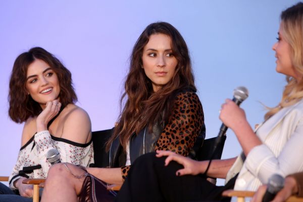 HQ
