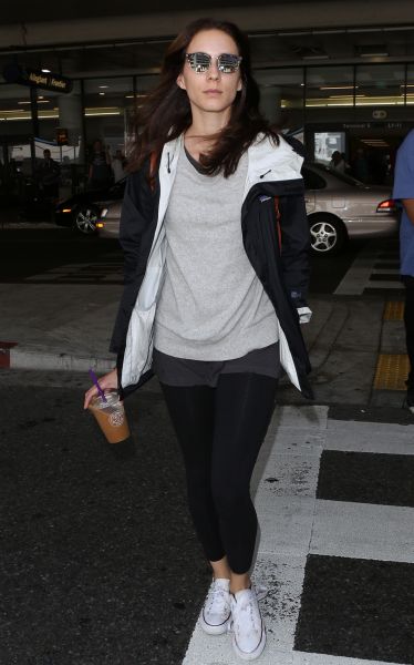 HQ
