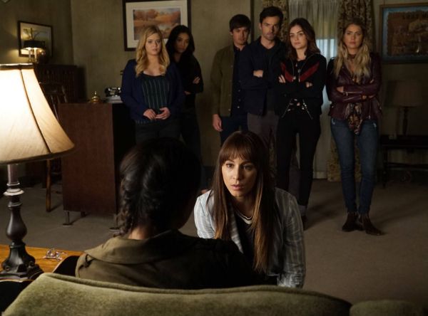 pll719stills-006.jpg