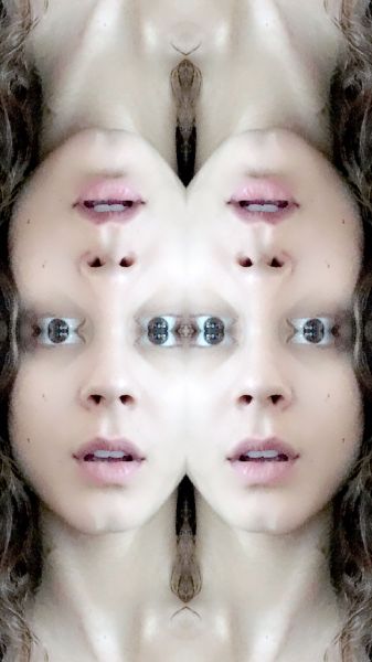 snapchatroian-0327.jpg