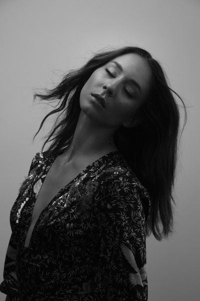 HQ
