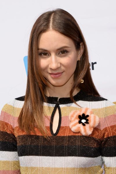 HQ
