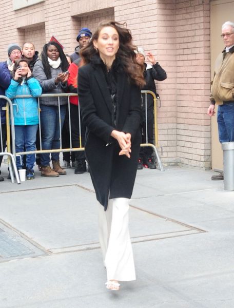 troianleavingtheview120116-044.jpg