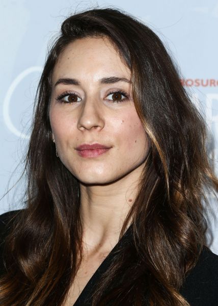 HQ
