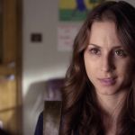 PLL_S04E17_720p_JACK_Up_DownloadSeriesHere_0758.jpg