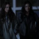 Pretty_Little_Liars_S02x01_720p_Bluray_Dual_PauloADM_0150.jpg