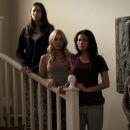 Pretty_Little_Liars_S02x01_720p_Bluray_Dual_PauloADM_0395.jpg