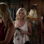 Pretty_Little_Liars_S03E11_BluRay_Rip_720p_Dual_Audio_WWW_TORRENTDOSFILMES_COM_1720.jpg