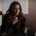 Pretty_Little_Liars_S06E05_720p_HDTV_X264-DIMENSION_1130.jpg