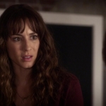 Pretty_Little_Liars_S07E09_WEB-DL_720p_DUAL_WWW_COMANDOTORRENTS_COM_0102.jpg