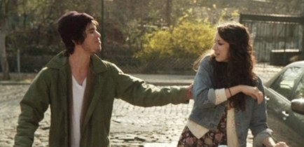 joyfulgirlstill-005.jpg