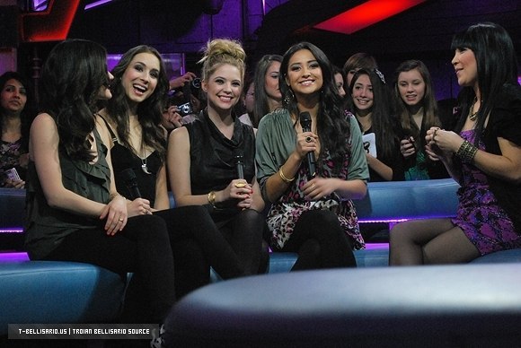 muchmusic70111-004.jpg