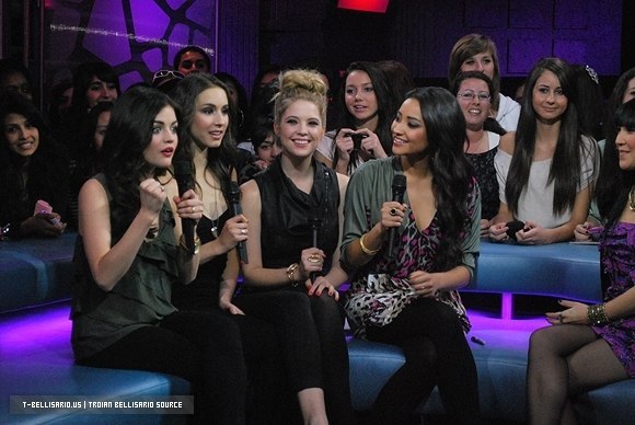 muchmusic70111-008.jpg