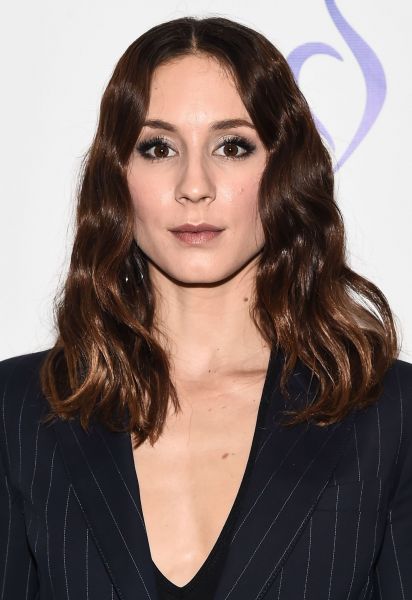 HQ
