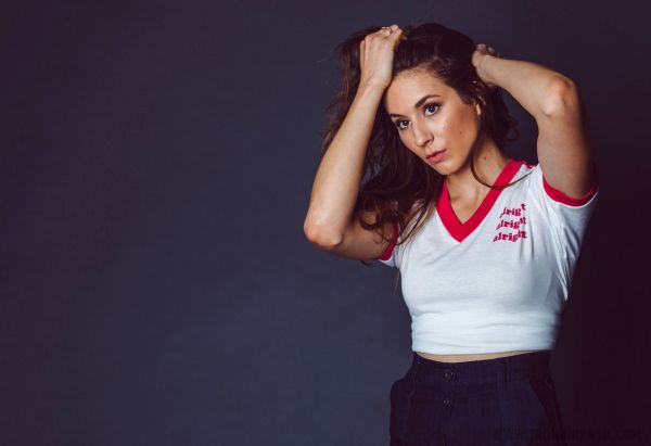 HQ
