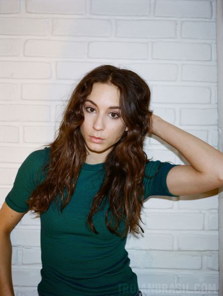 HQ
