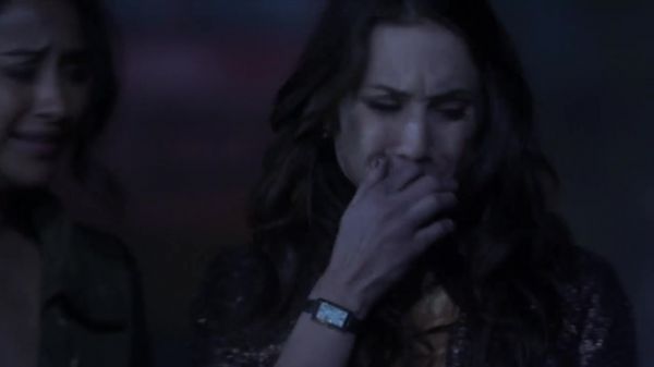 PLL_S04E01_720p_JACK_Up_DownloadSeriesHere_0079.jpg