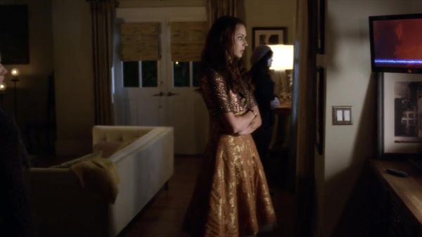 PLL_S04E01_720p_JACK_Up_DownloadSeriesHere_0149.jpg