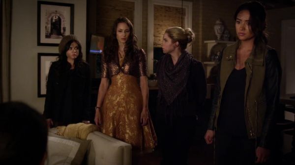 PLL_S04E01_720p_JACK_Up_DownloadSeriesHere_0200.jpg